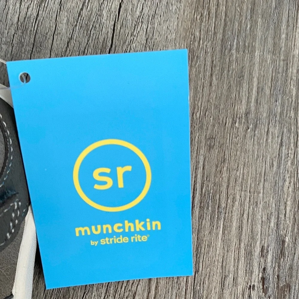 Munchkin comfortable shoes